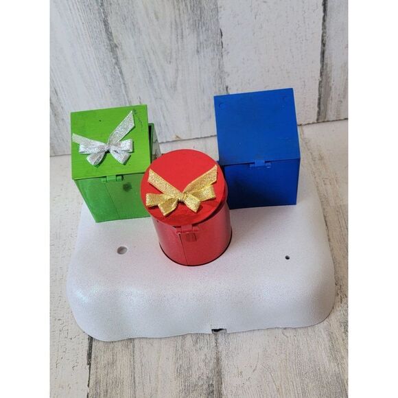 Musical light up snowman Trio Carol sing Xmas snow decor - Picture 8 of 10